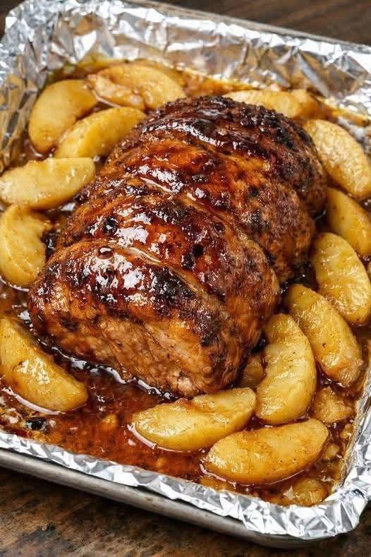 Slow-Roasted Beef Pot Roast with Caramelized Onions and Carrots: A Comfort Food Classic