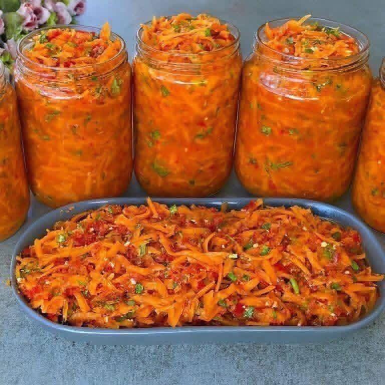 Korean-Style Grated Carrot Salad (Morkovcha)