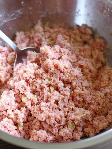 Country-Style Ham Salad: The Creamy, Tangy Classic That Tastes Like a Family Reunion (And Takes 10 Minutes to Make!)