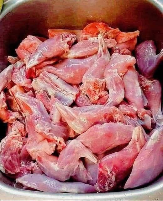 Spicy Fried Frog Legs