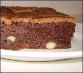 Pauline’s Brownies: The Best Heritage Cocoa Brownie Recipe